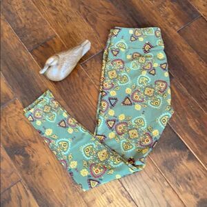 Lularoe leggings Tall & Curvy really soft